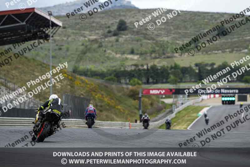 cadwell no limits trackday;cadwell park;cadwell park photographs;cadwell trackday photographs;enduro digital images;event digital images;eventdigitalimages;navarra;no limits trackdays;peter wileman photography;racing digital images;trackday digital images;trackday photos